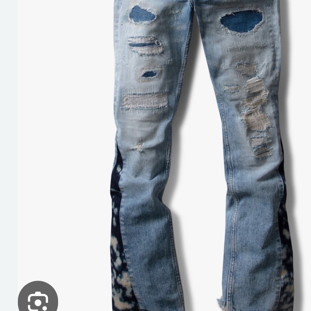 Men's Distressed Blue Jeans